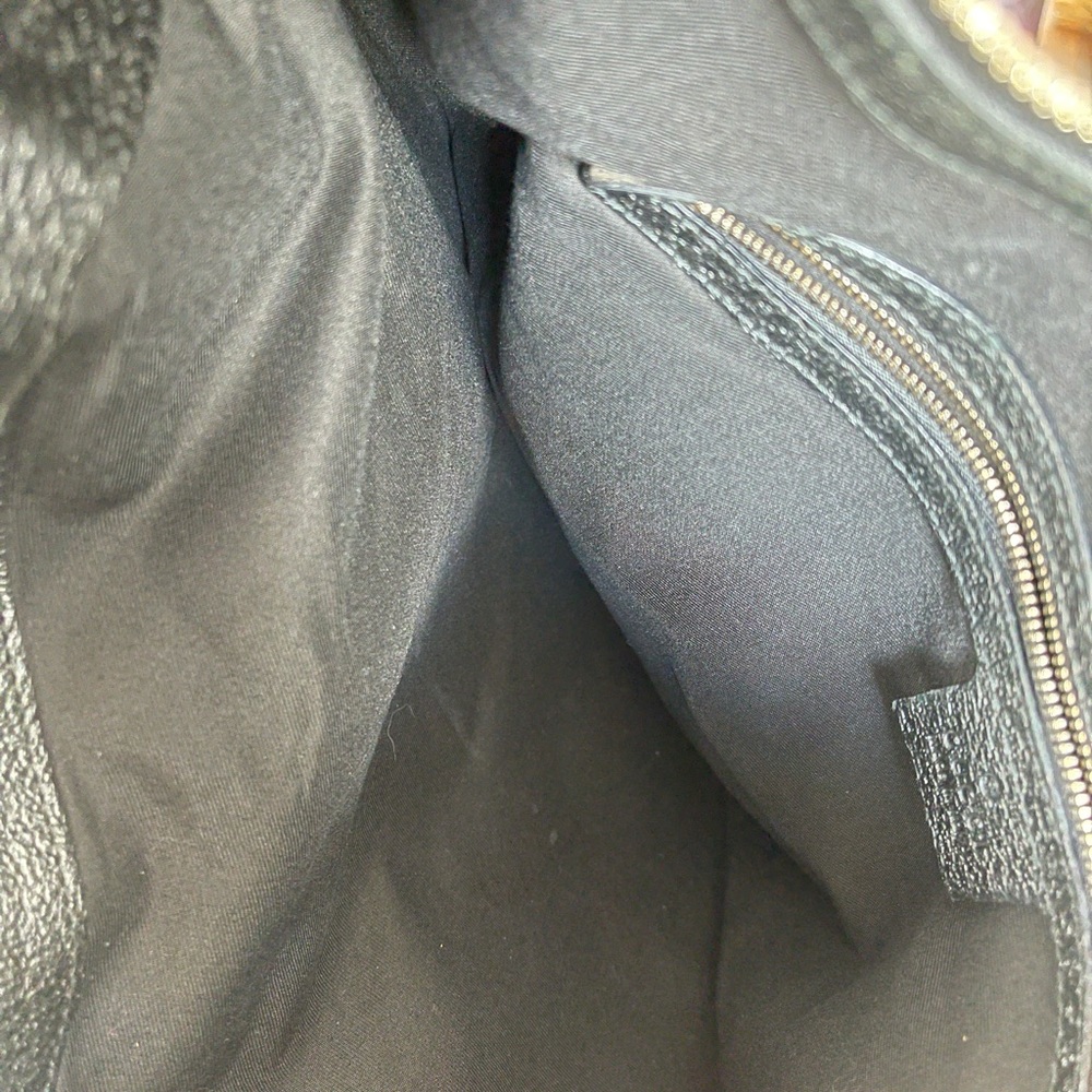 Authentic Gucci Hobo Bag!! - Picture 9 of 13